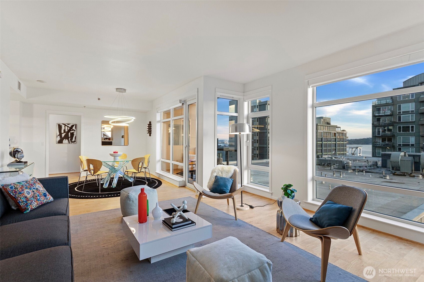 2801 1st Avenue Unit: 401