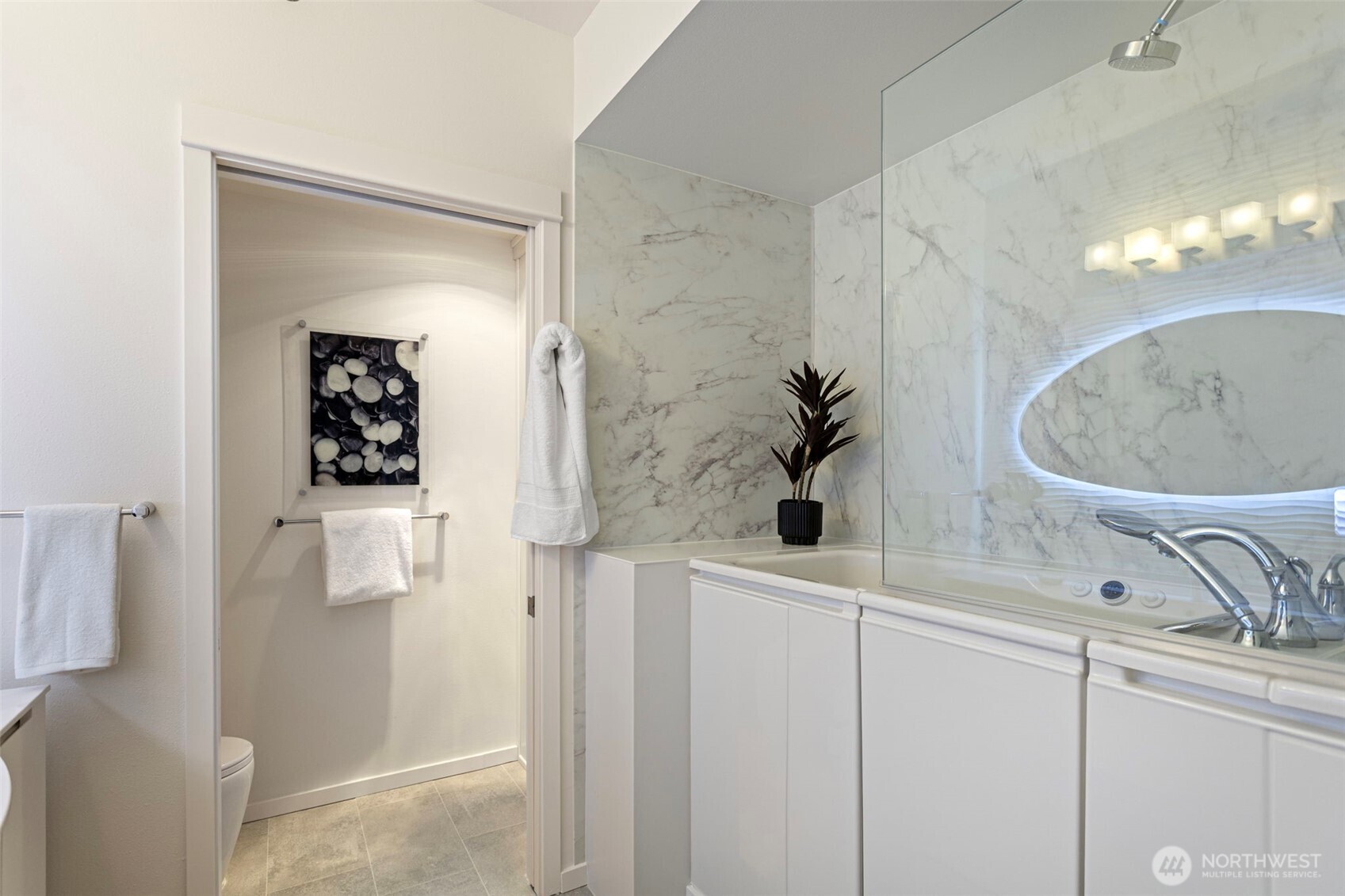 2801 1st Avenue Unit: 401