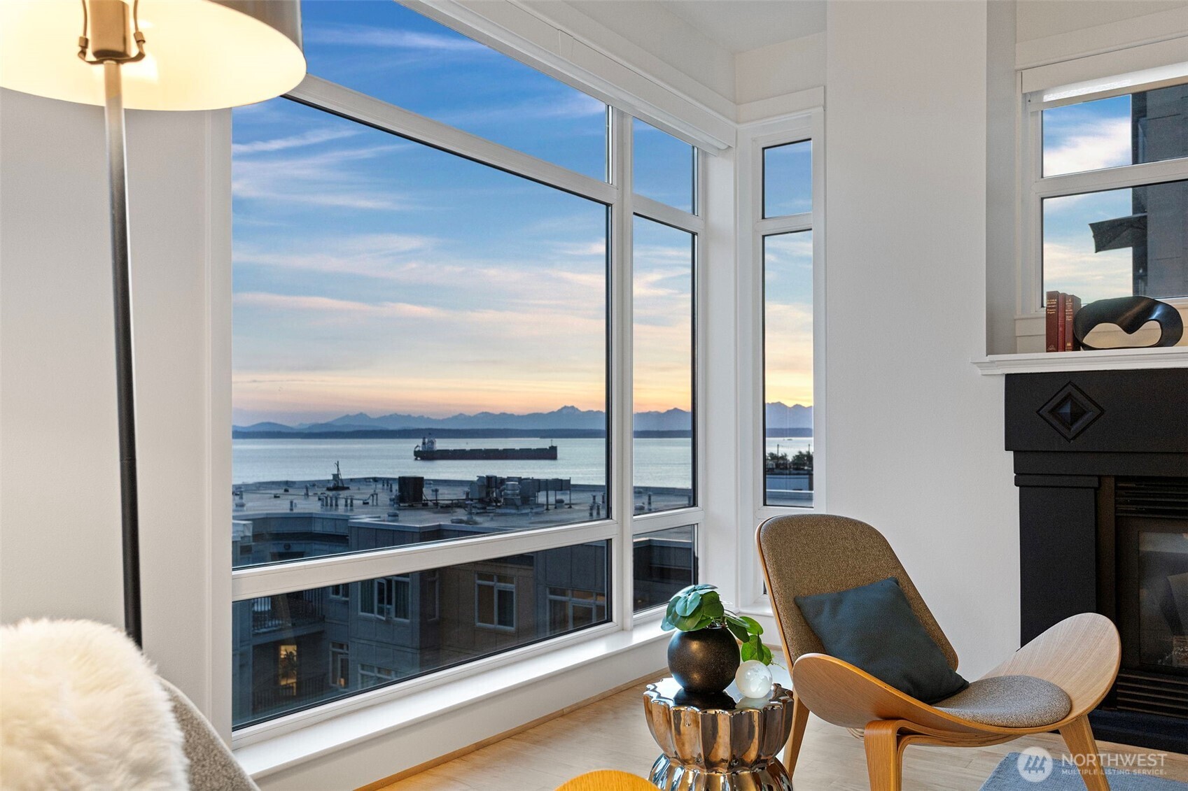 2801 1st Avenue Unit: 401