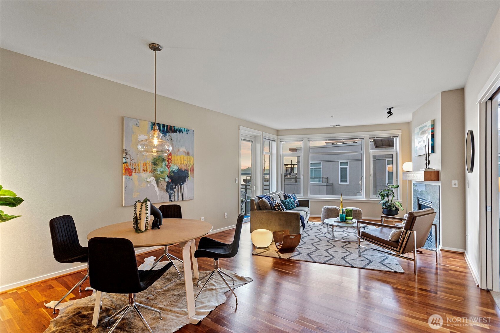 1900 Alaskan Way Unit: 514