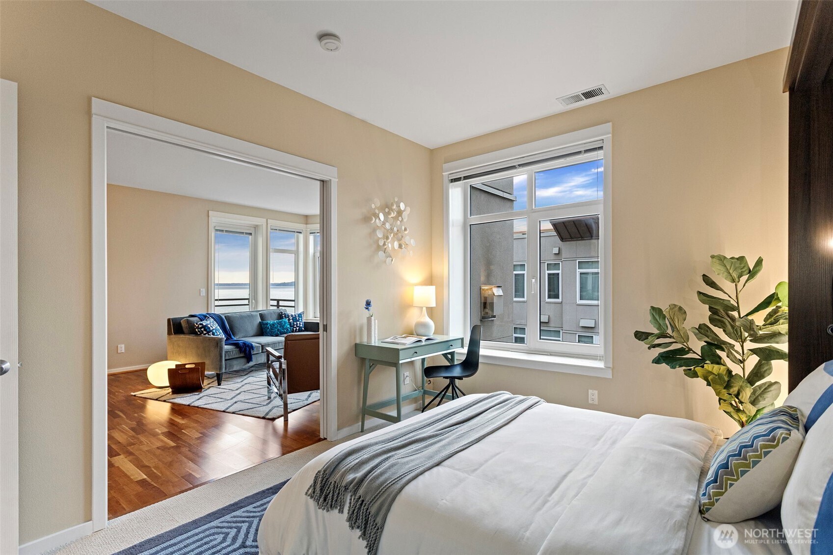 1900 Alaskan Way Unit: 514