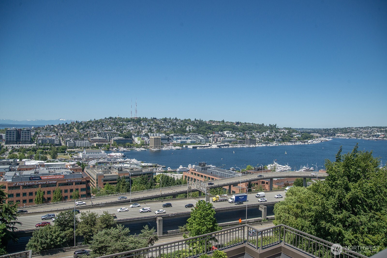 745 Bellevue Avenue E Unit: 402