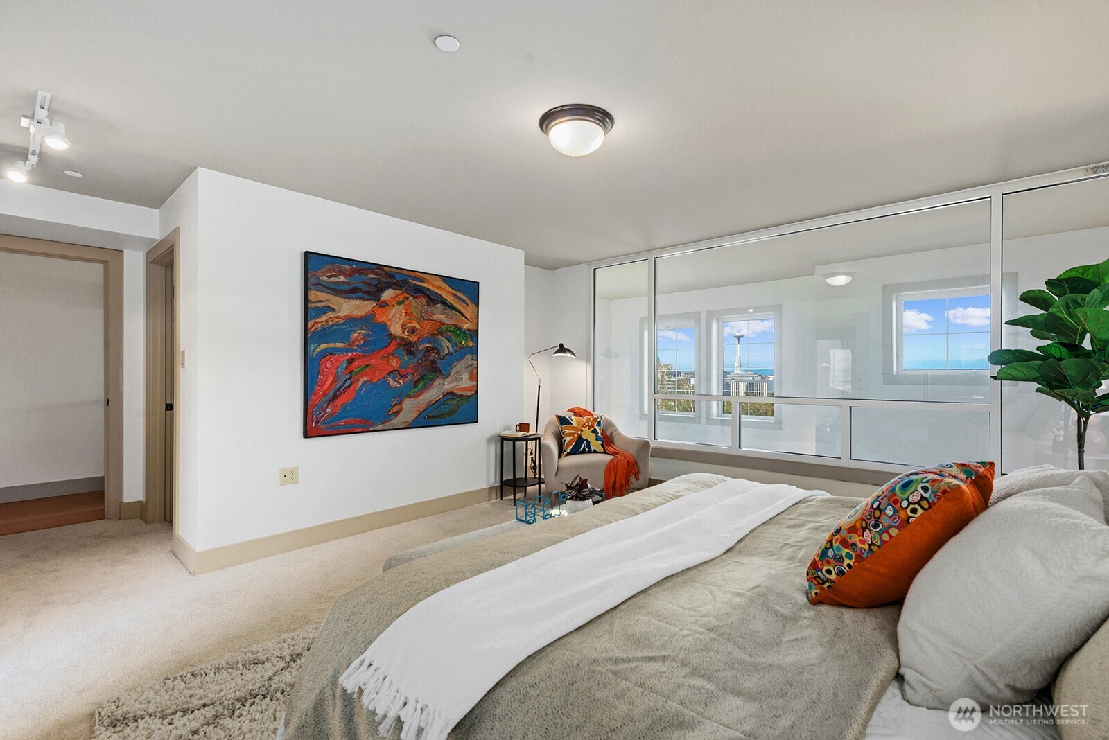 745 Bellevue Avenue E Unit: 109