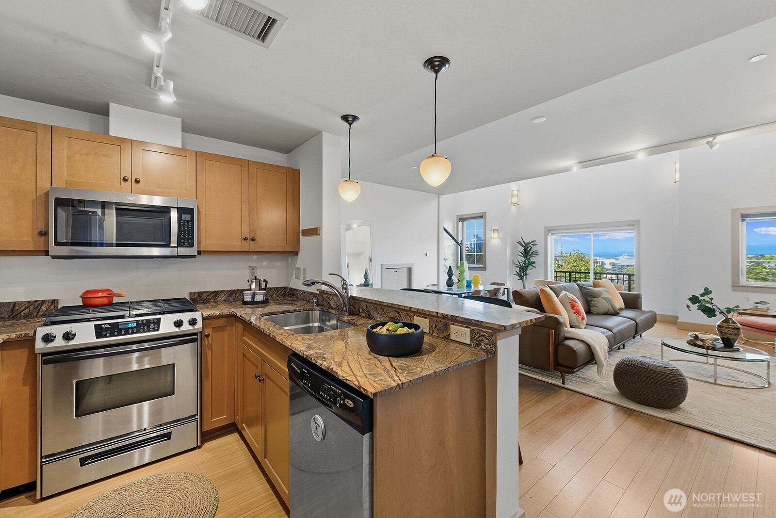 745 Bellevue Avenue E Unit: 109