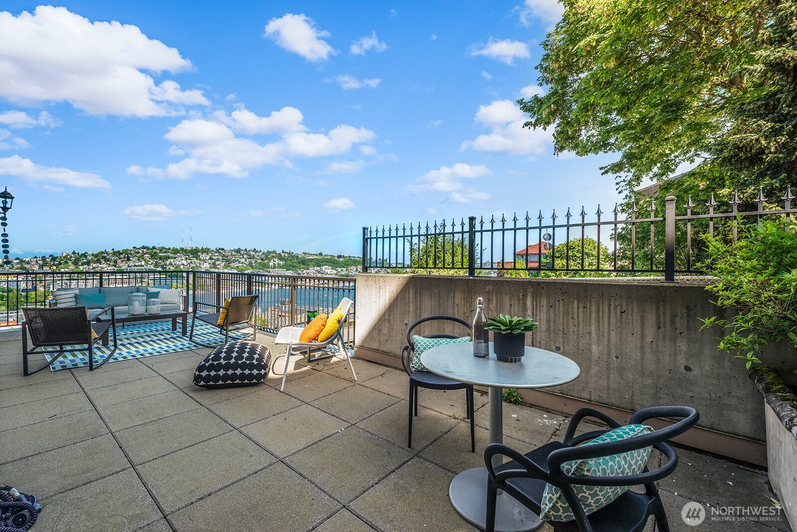 745 Bellevue Avenue E Unit: 109