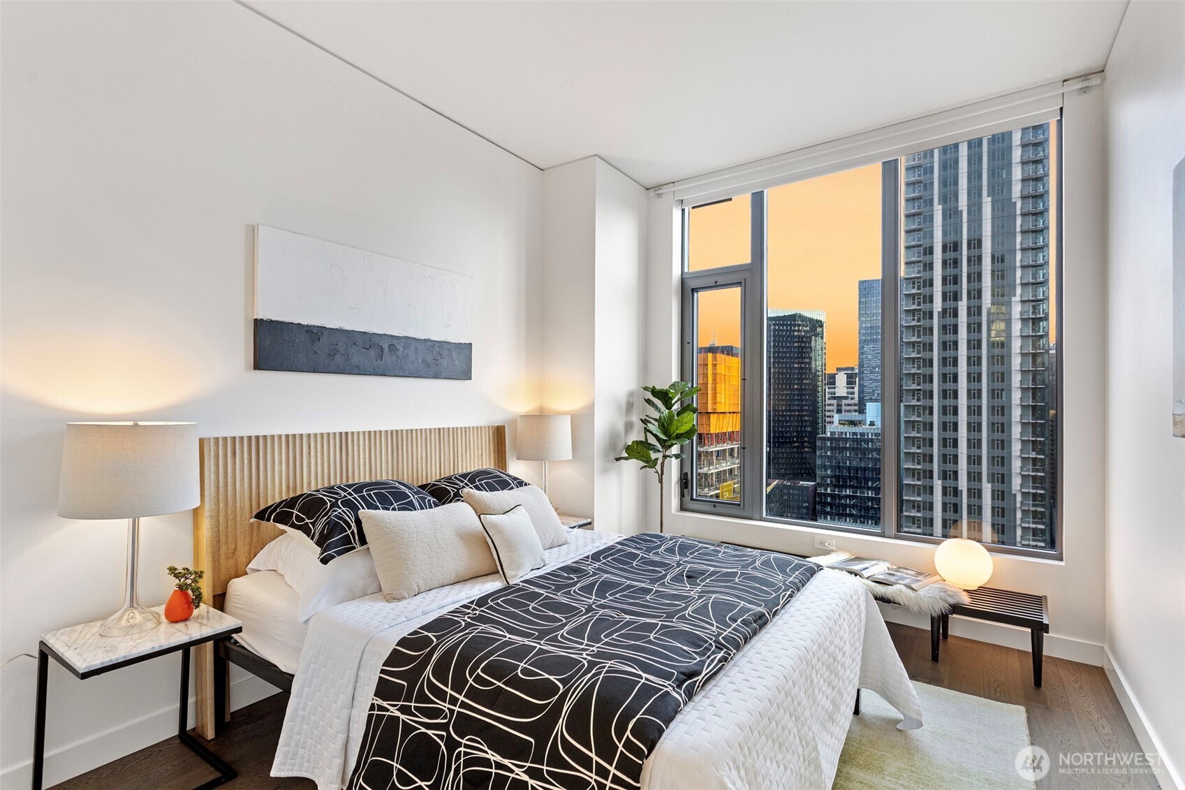 2510 6th Avenue Unit: 2504
