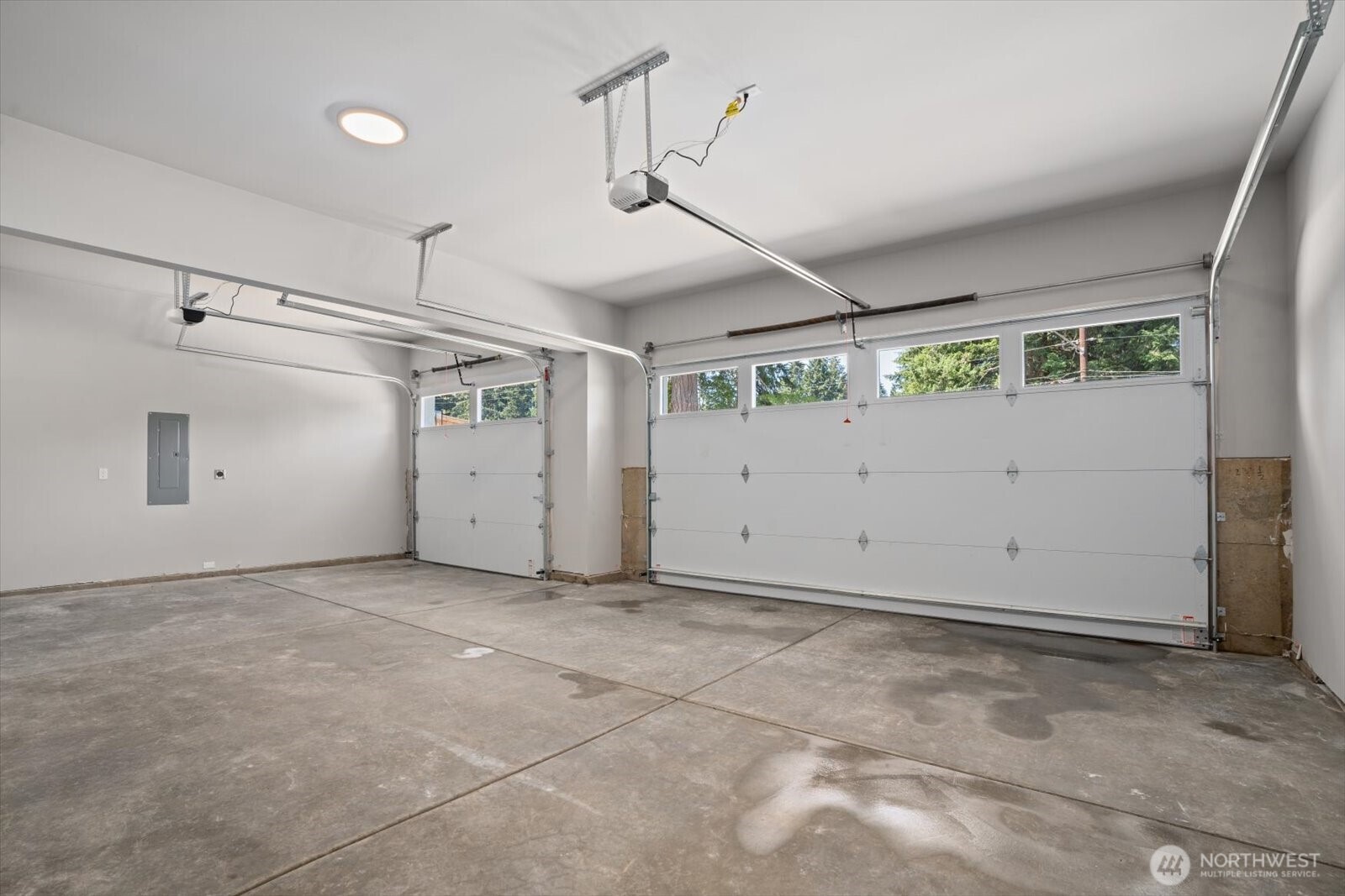3504 Alaska Road