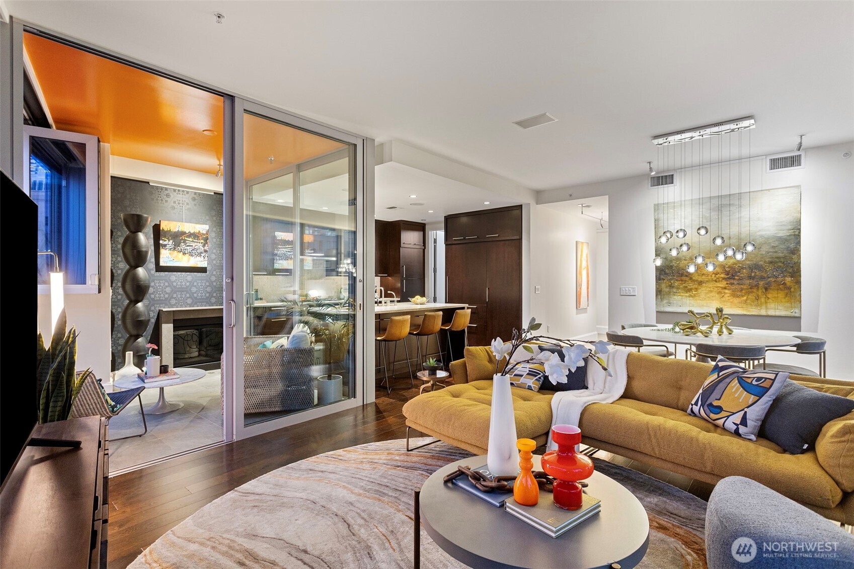 1521 2nd Avenue Unit: 802