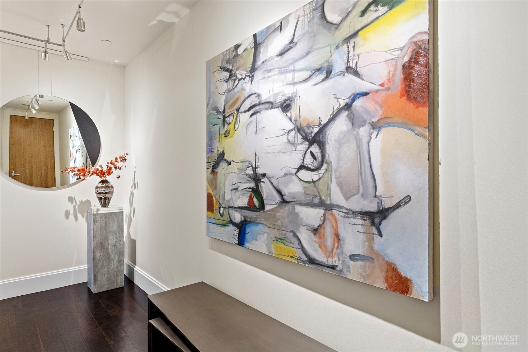 1521 2nd Avenue Unit: 802