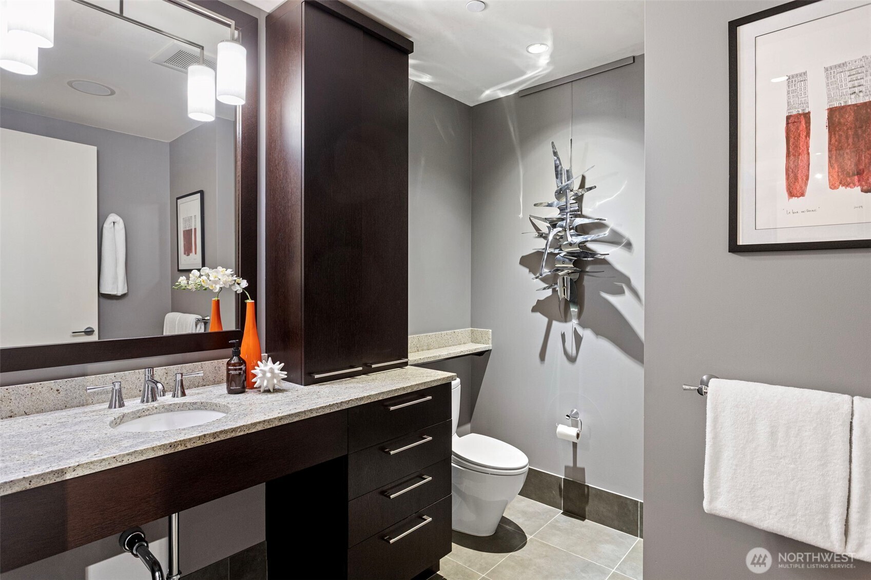 1521 2nd Avenue Unit: 802