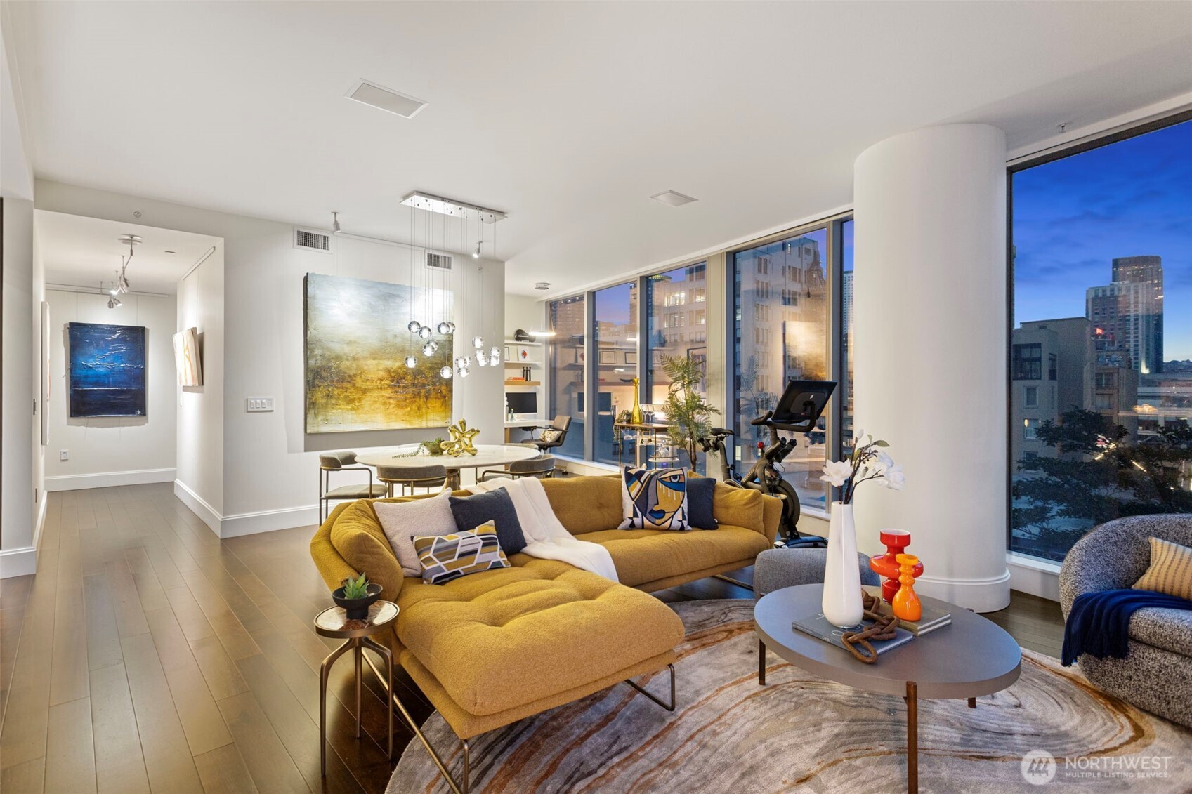 1521 2nd Avenue Unit: 802