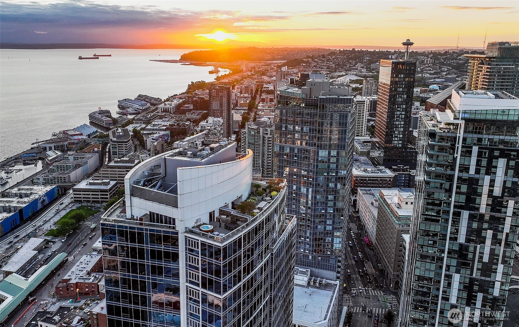 1521 2nd Avenue Unit: 802