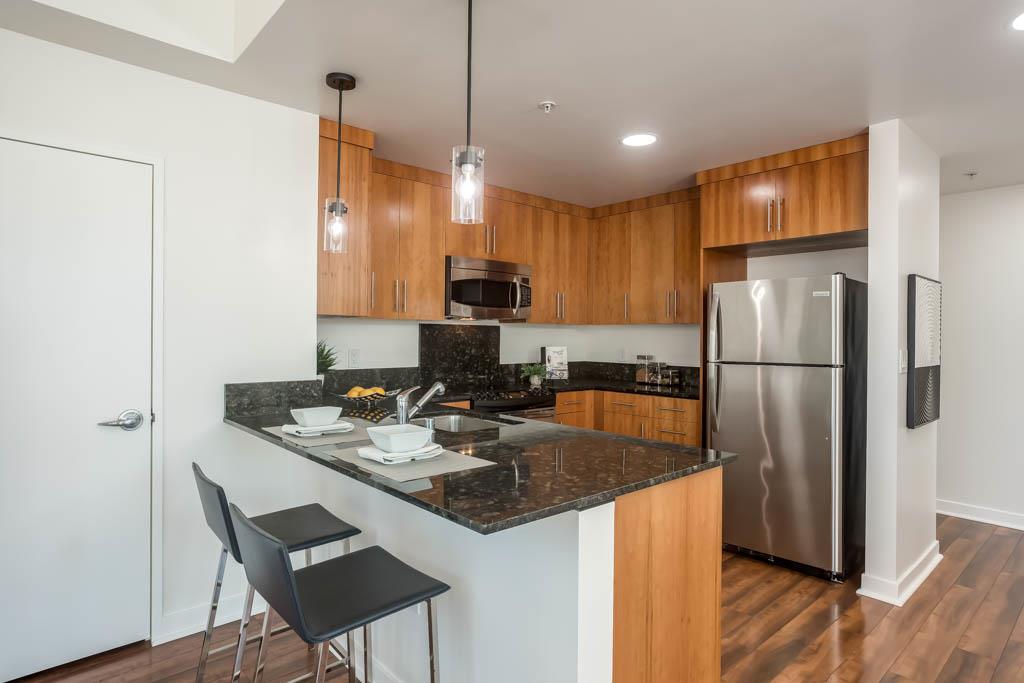 38 N Almaden BLVD 1420