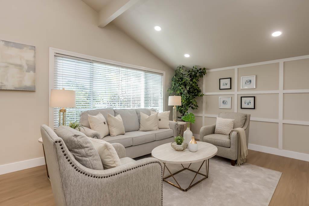 389 Gemma DR