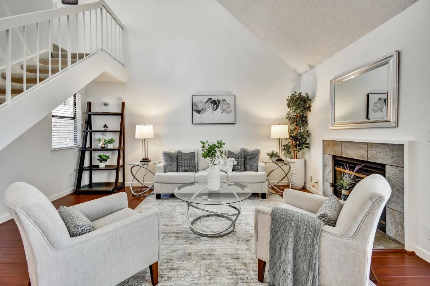 1129 Foxchase Drive