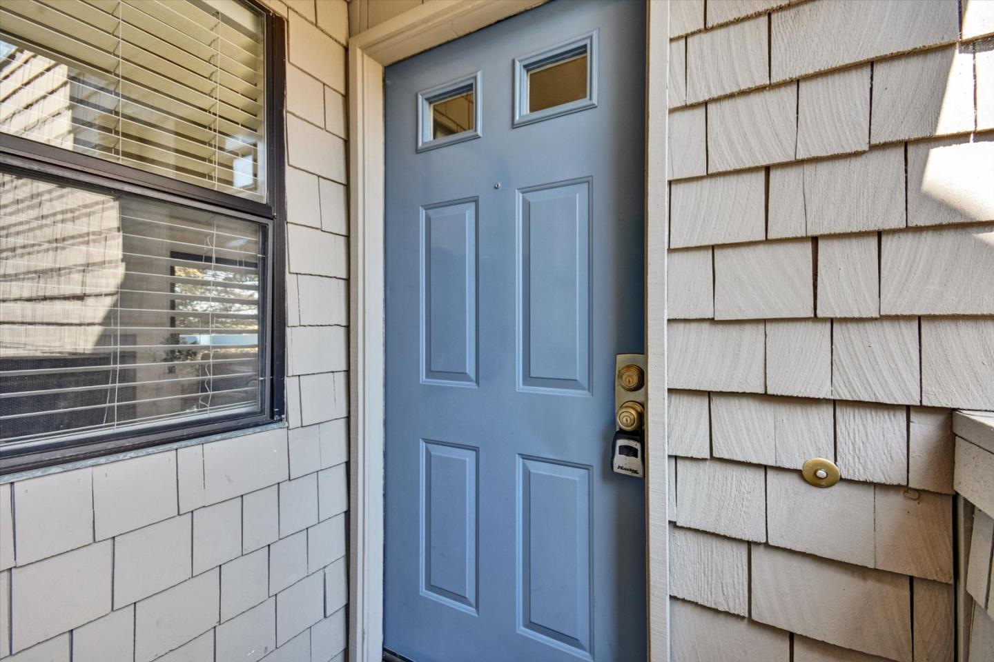 1129 Foxchase Drive