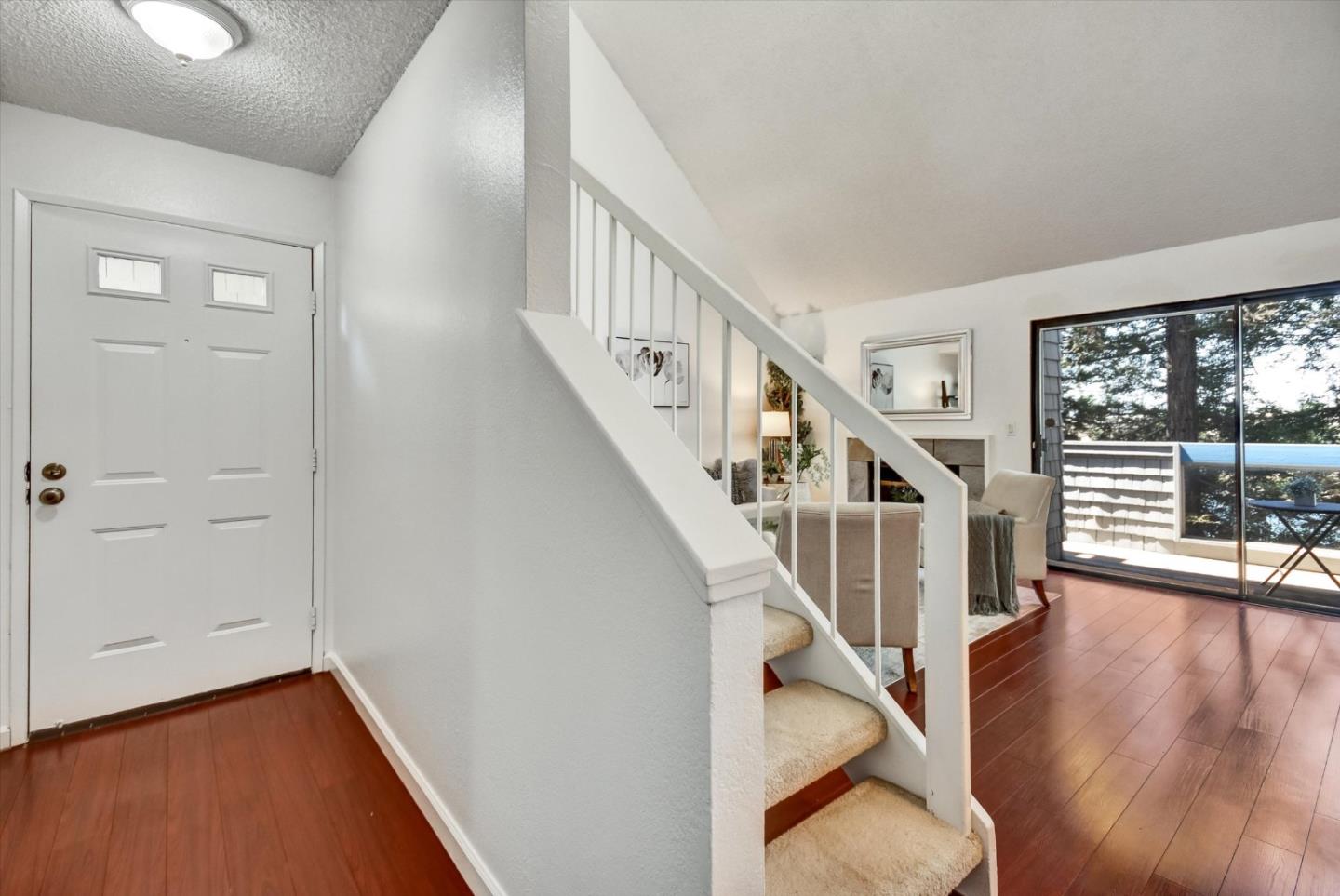 1129 Foxchase Drive