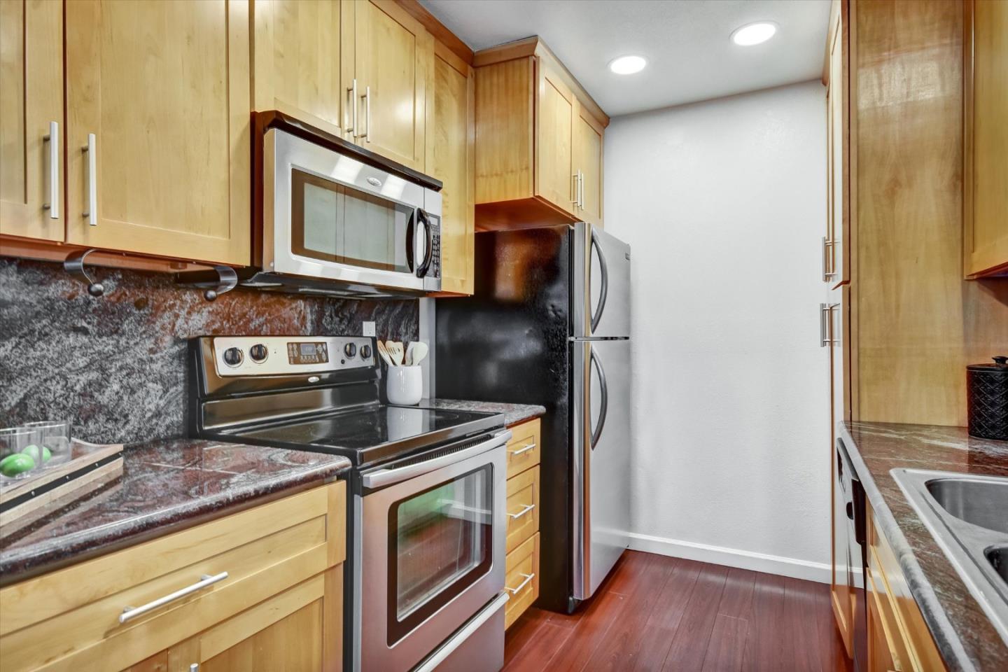 1129 Foxchase Drive