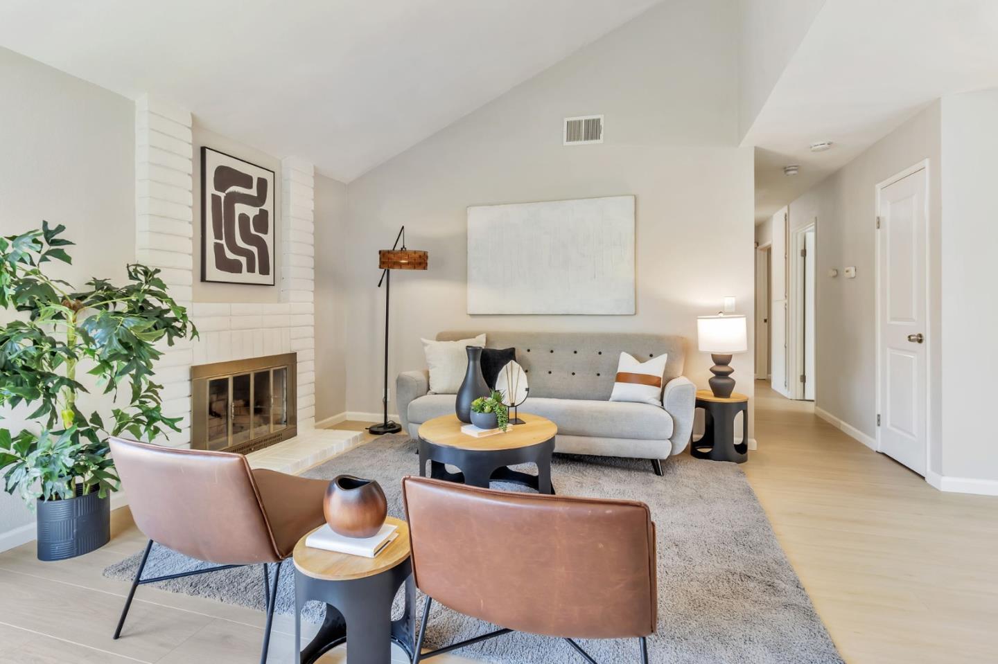 43 Southcreek Court