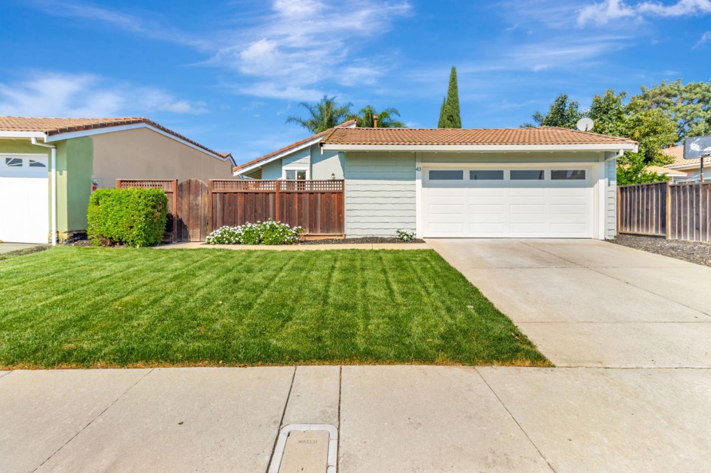 43 Southcreek Court