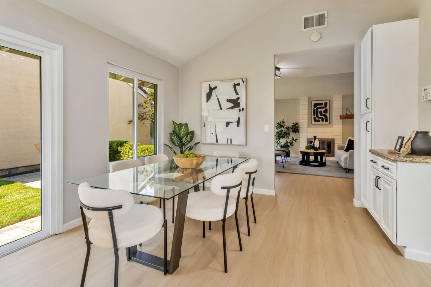 43 Southcreek Court