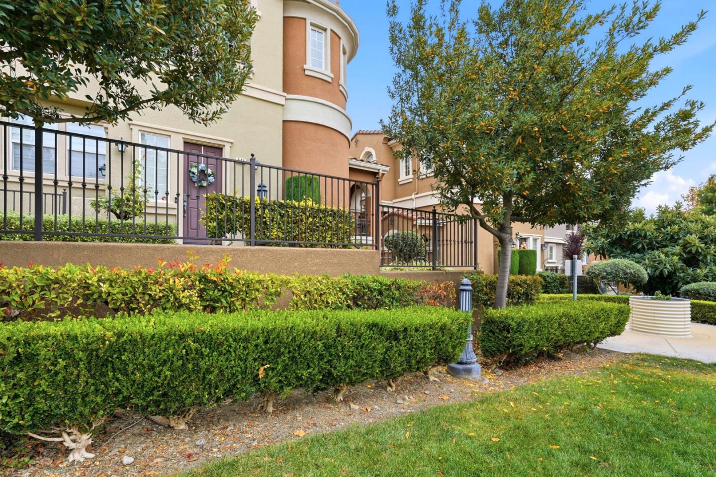 568 Altino Boulevard