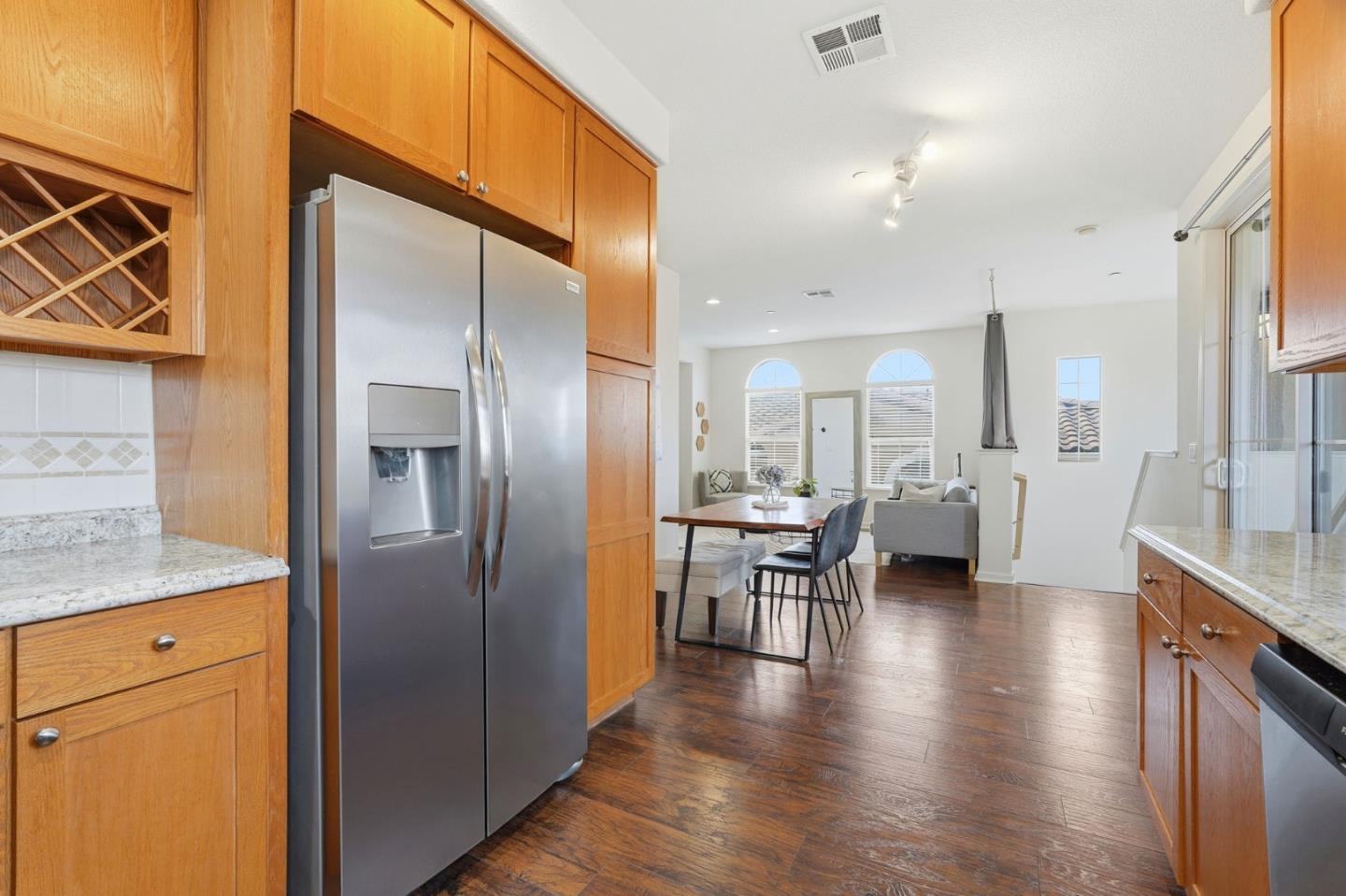 568 Altino Boulevard