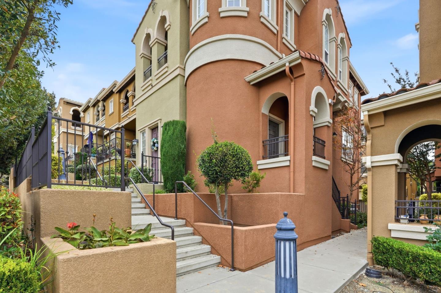 568 Altino Boulevard