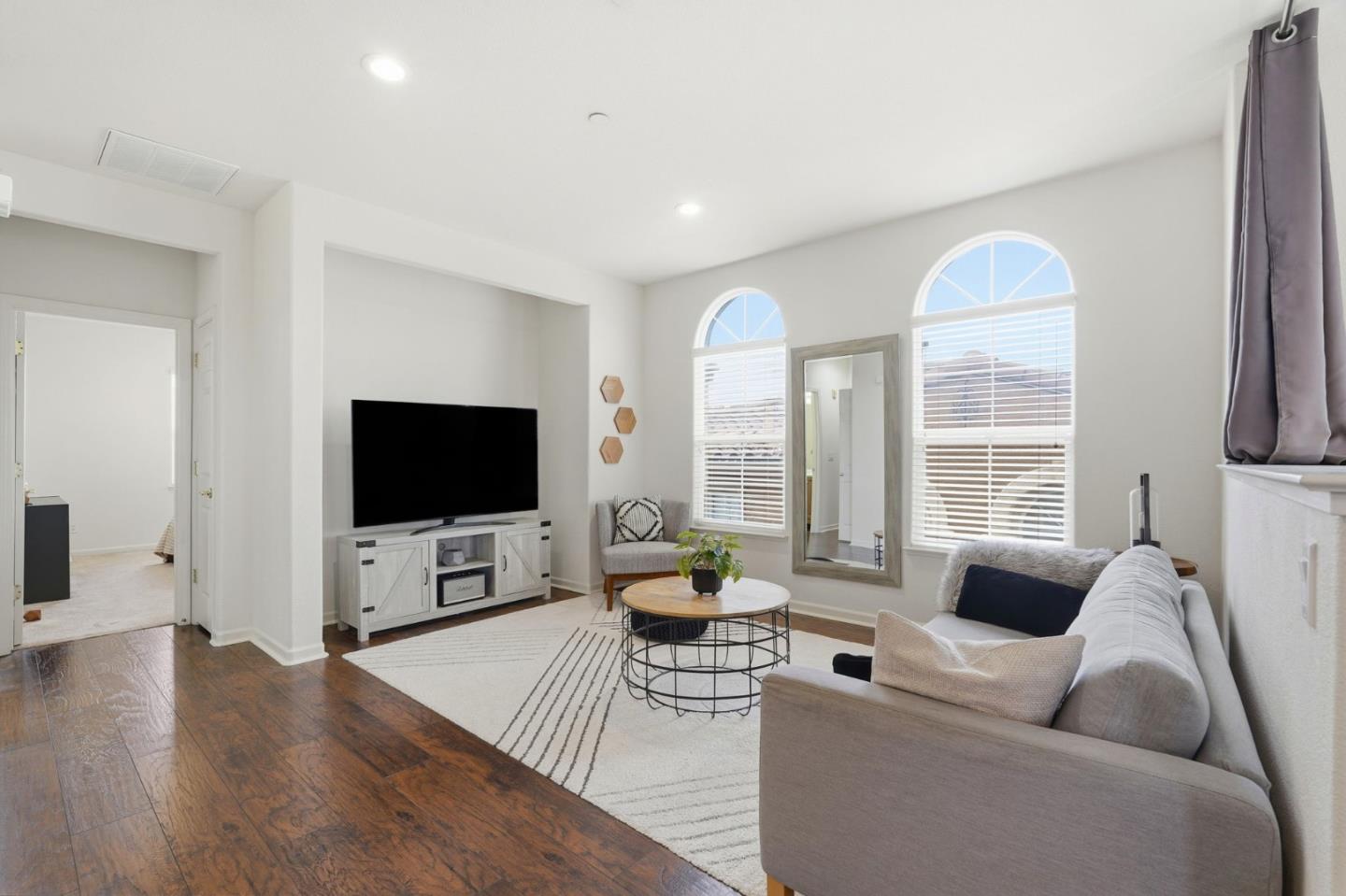 568 Altino Boulevard