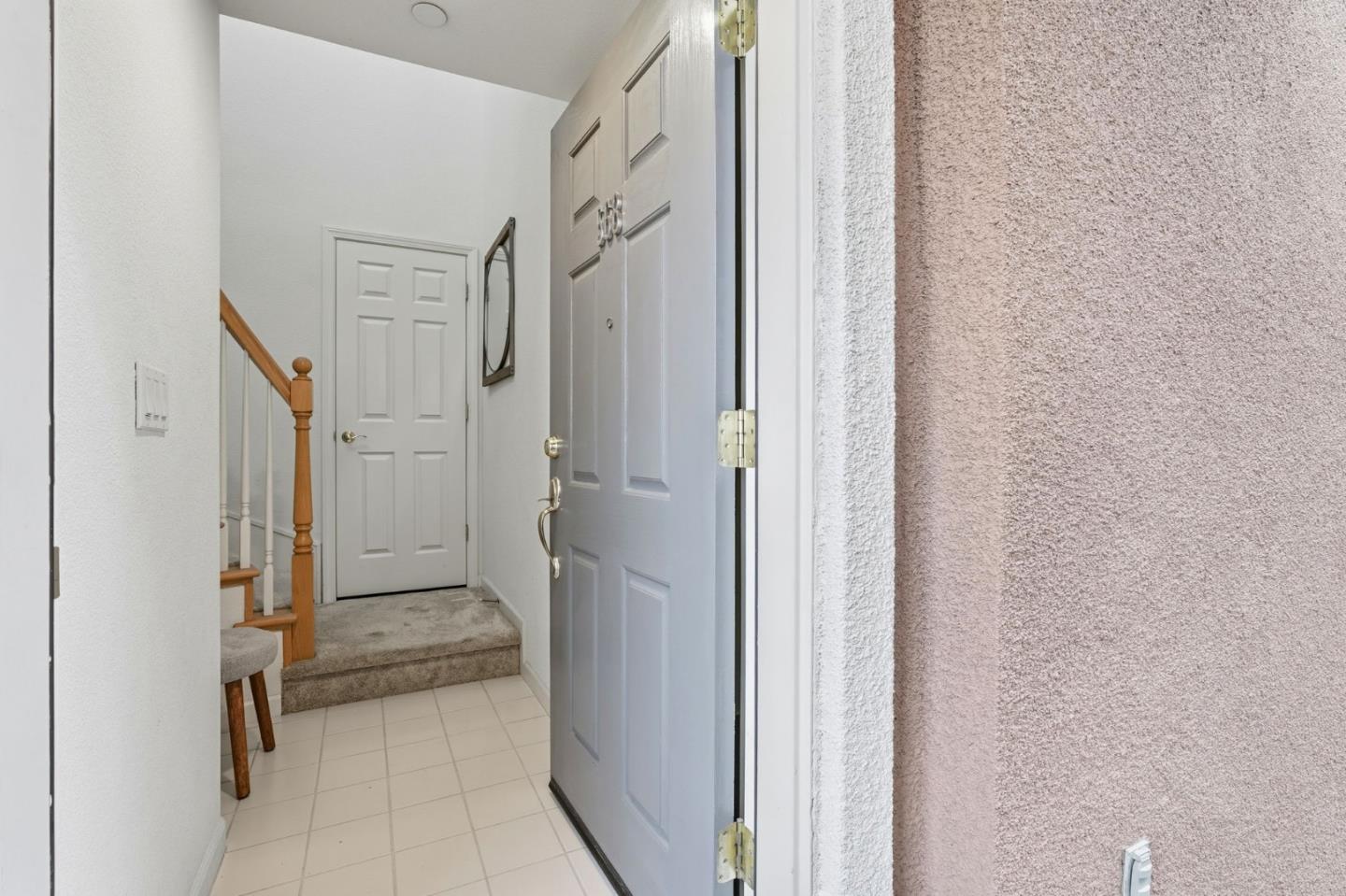 568 Altino Boulevard