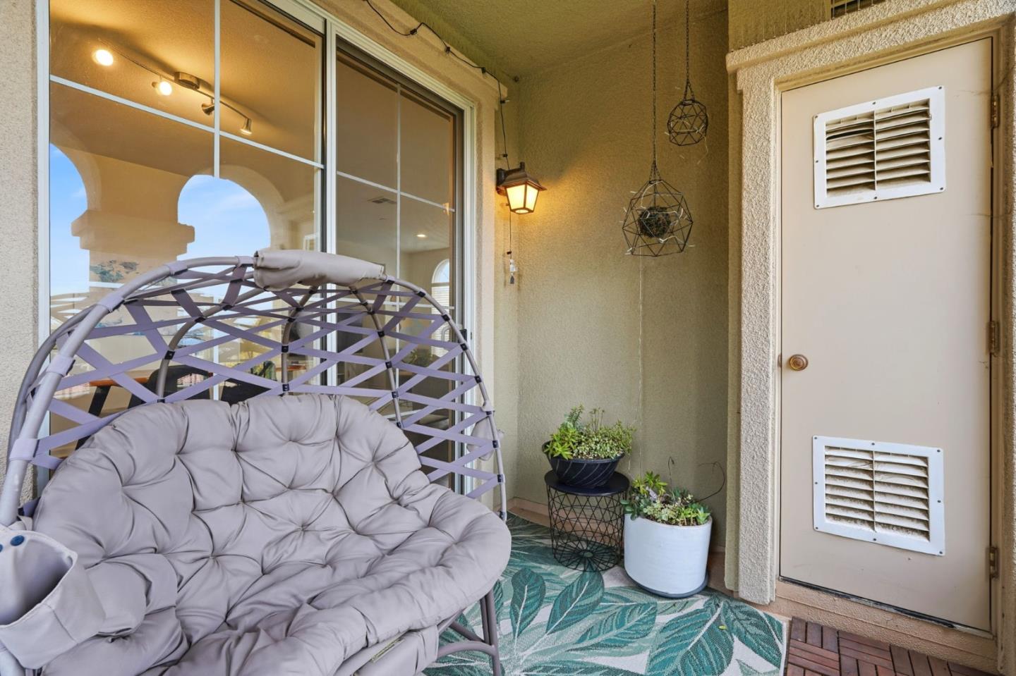 568 Altino Boulevard