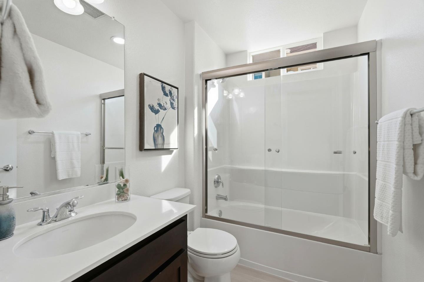 168 East Main Avenue