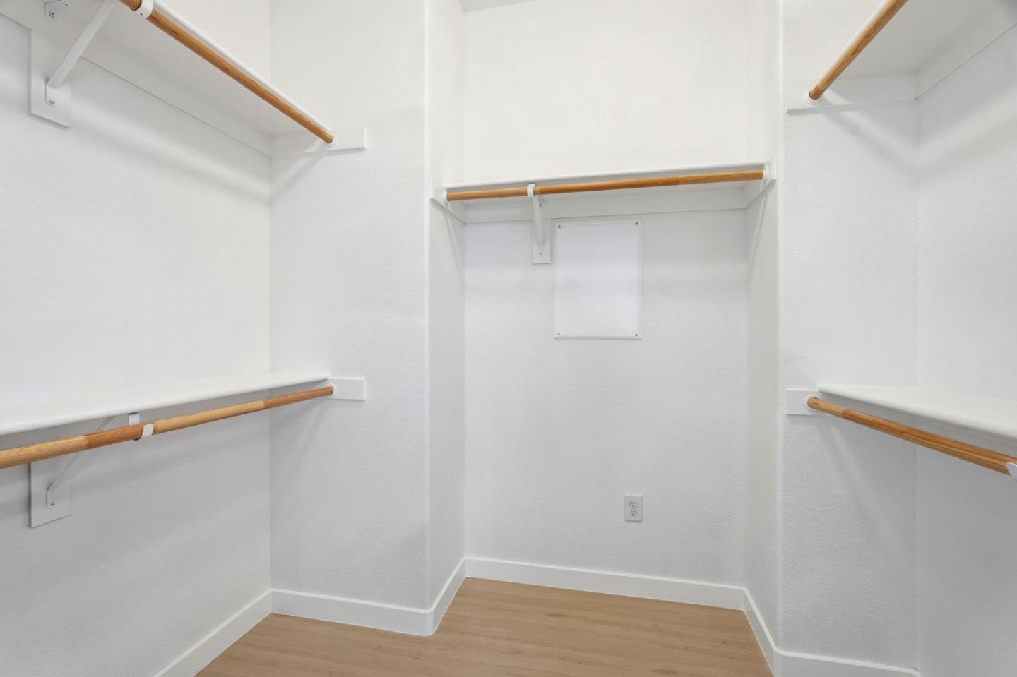 168 East Main Avenue