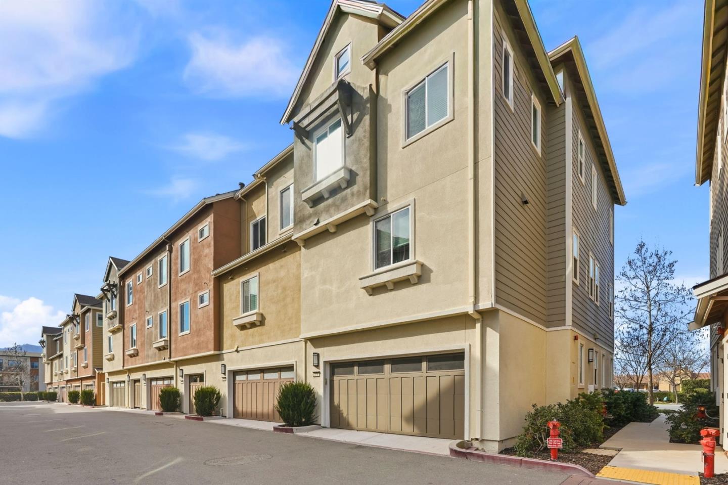 168 East Main Avenue