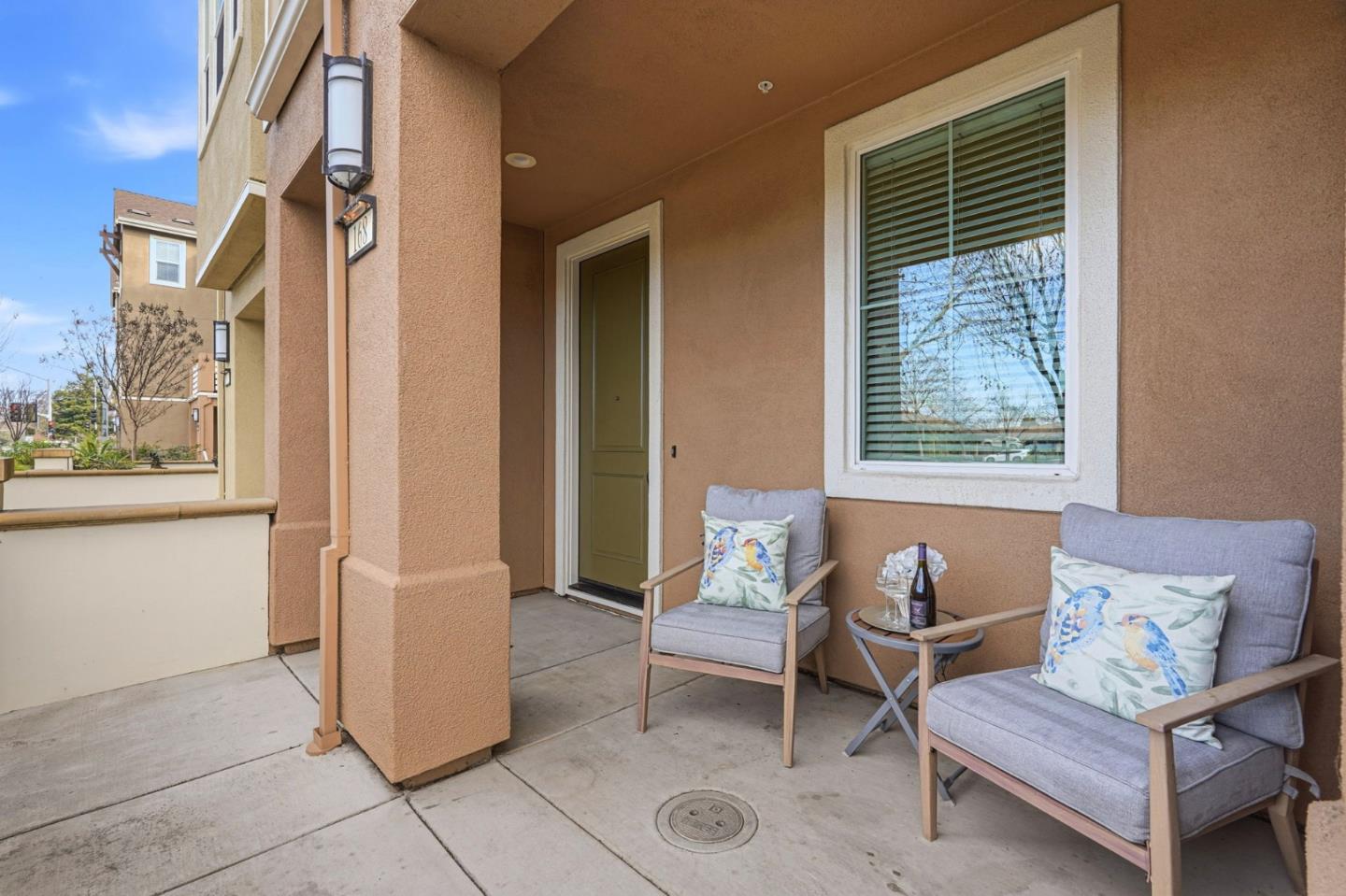 168 East Main Avenue