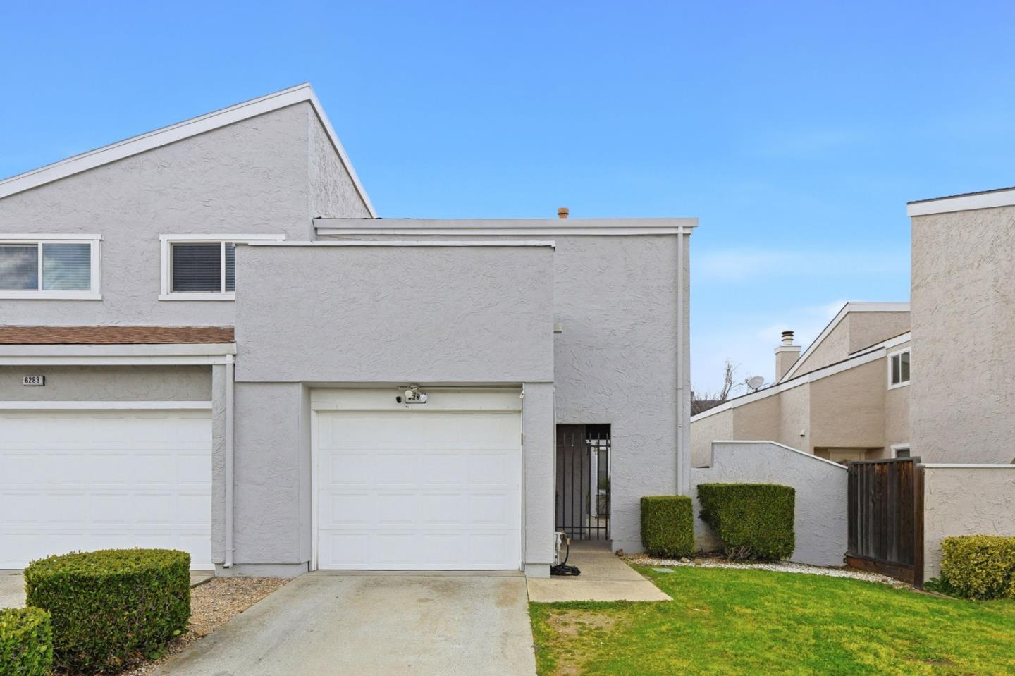 6281 Kelez Court