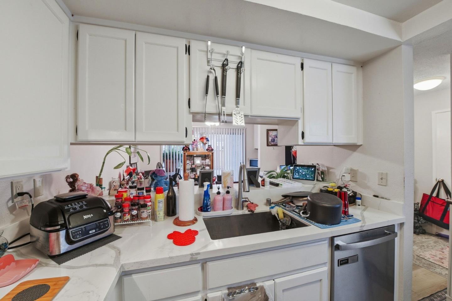 6281 Kelez Court