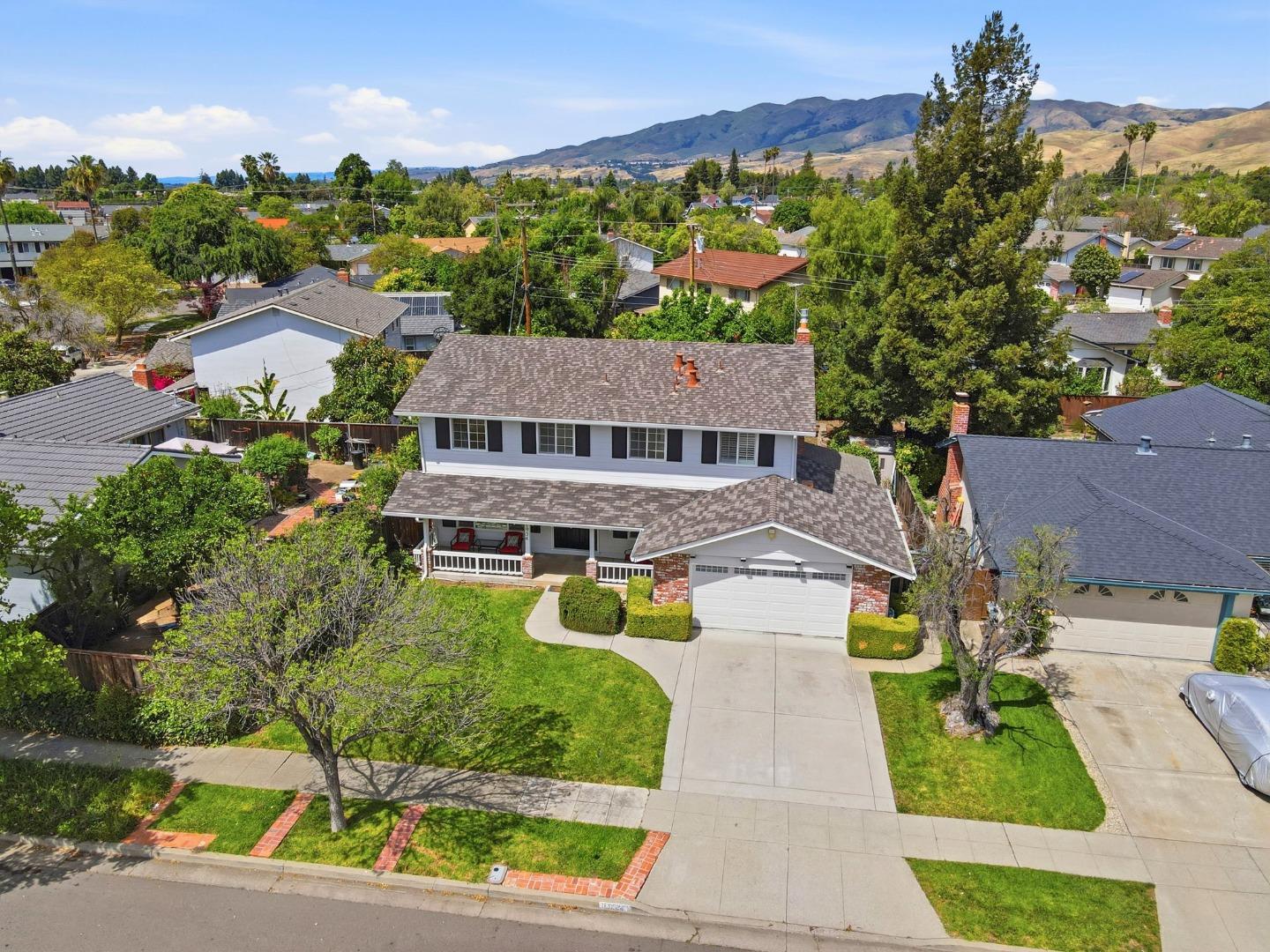 1934 Junewood Avenue