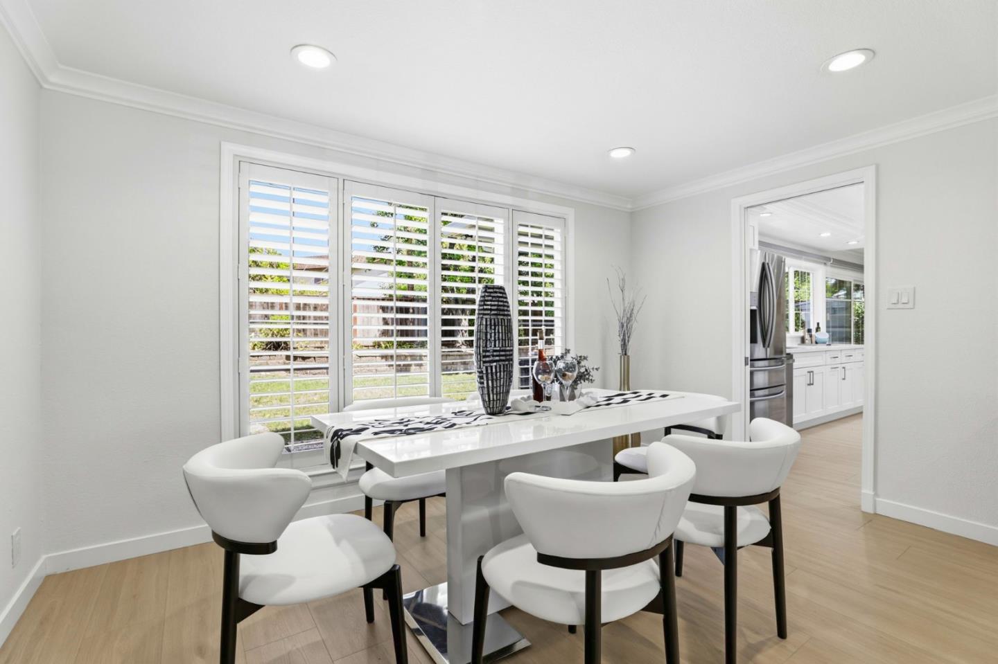 1934 Junewood Avenue