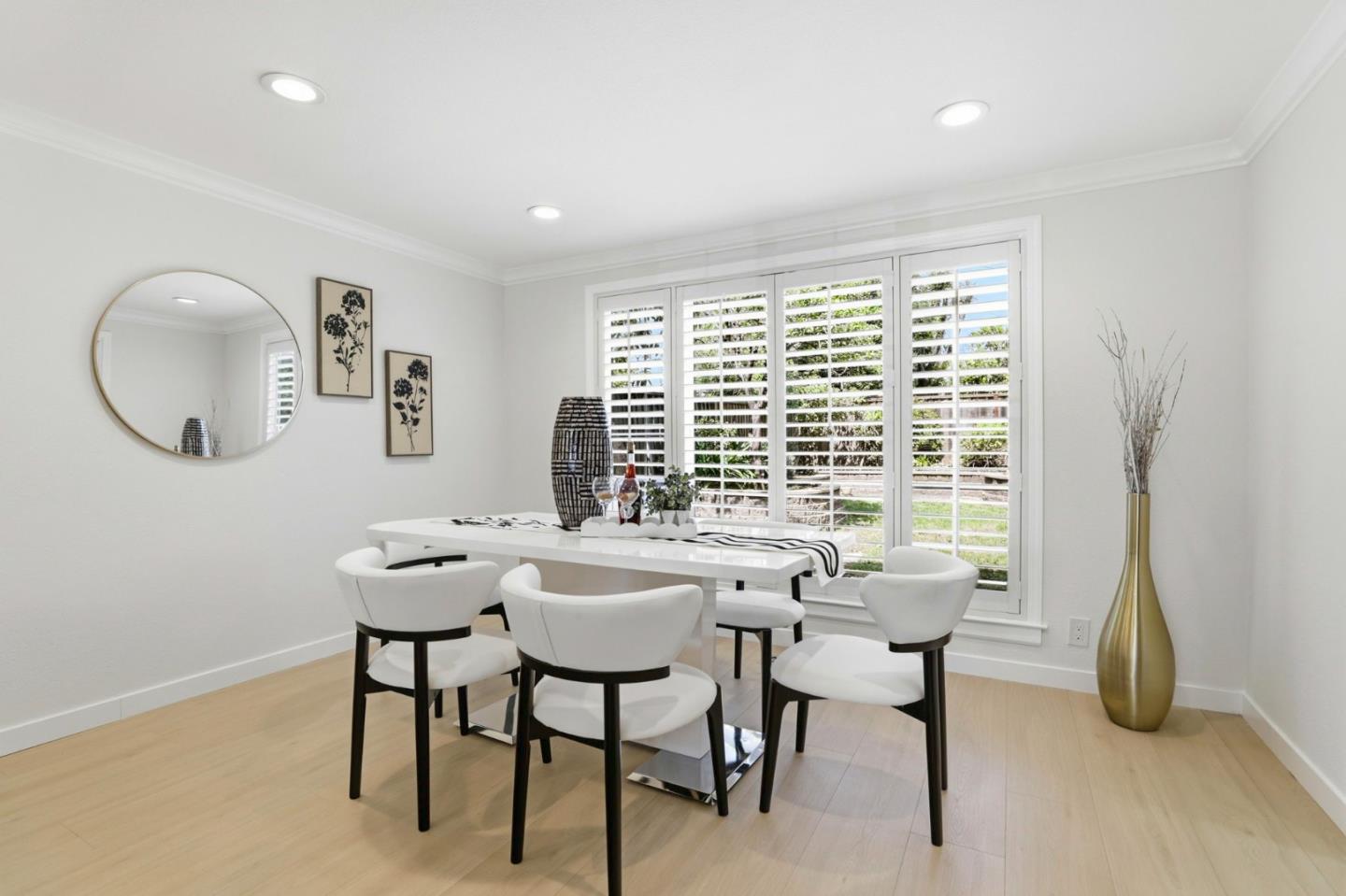 1934 Junewood Avenue