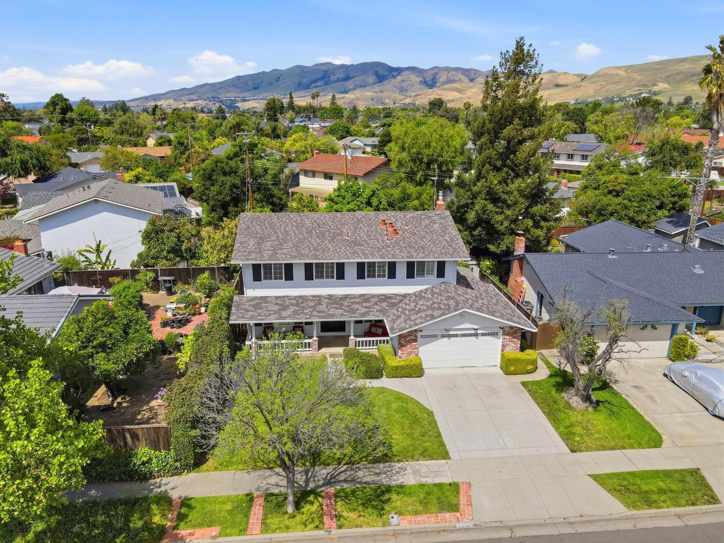 1934 Junewood Avenue