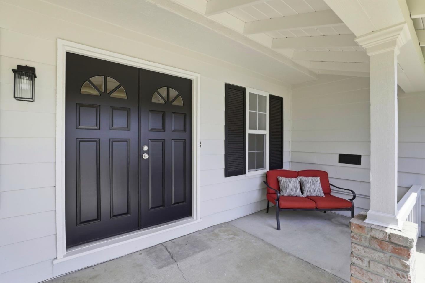 1934 Junewood Avenue