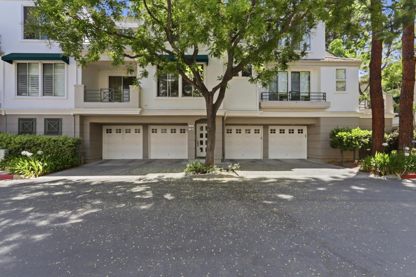410 Milan DR 220