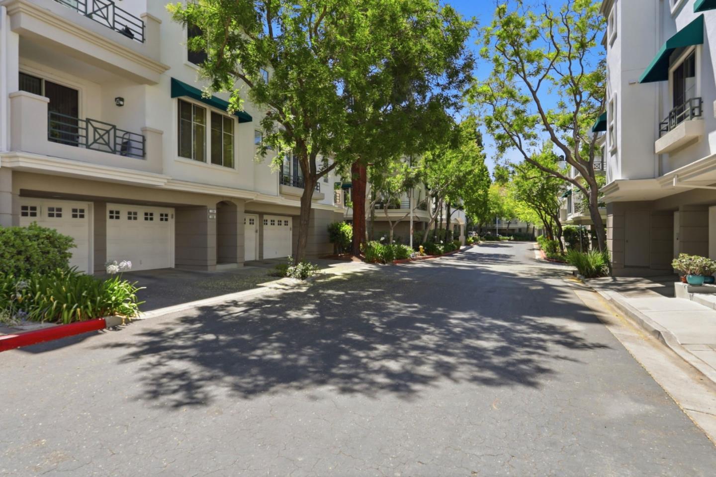 410 Milan DR 220