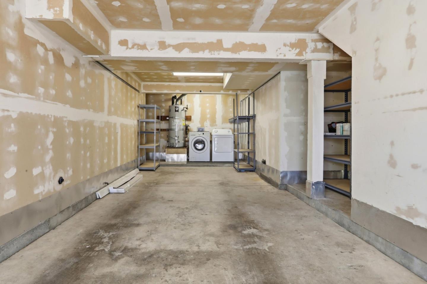 410 Milan DR 220