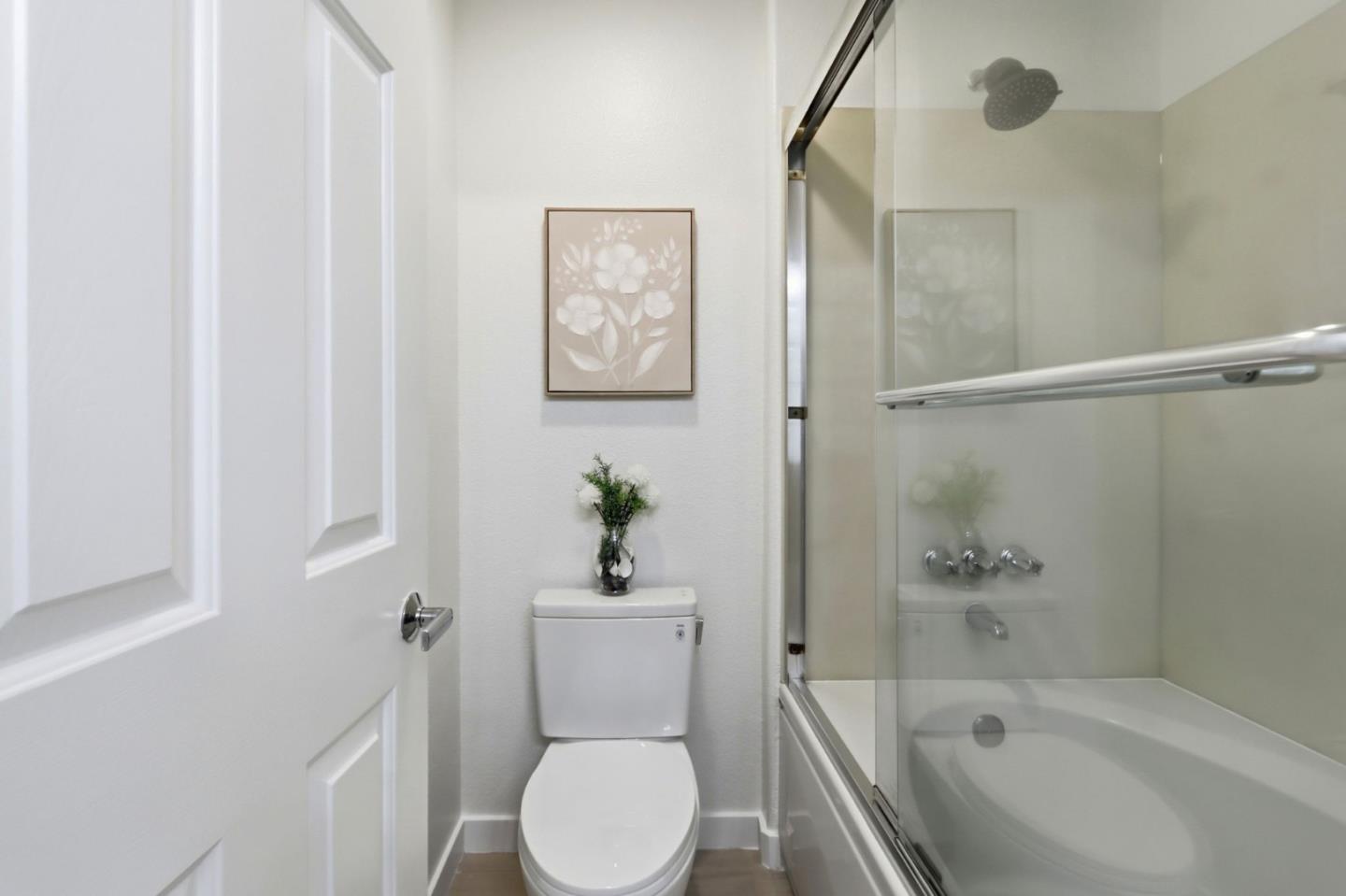 410 Milan DR 220