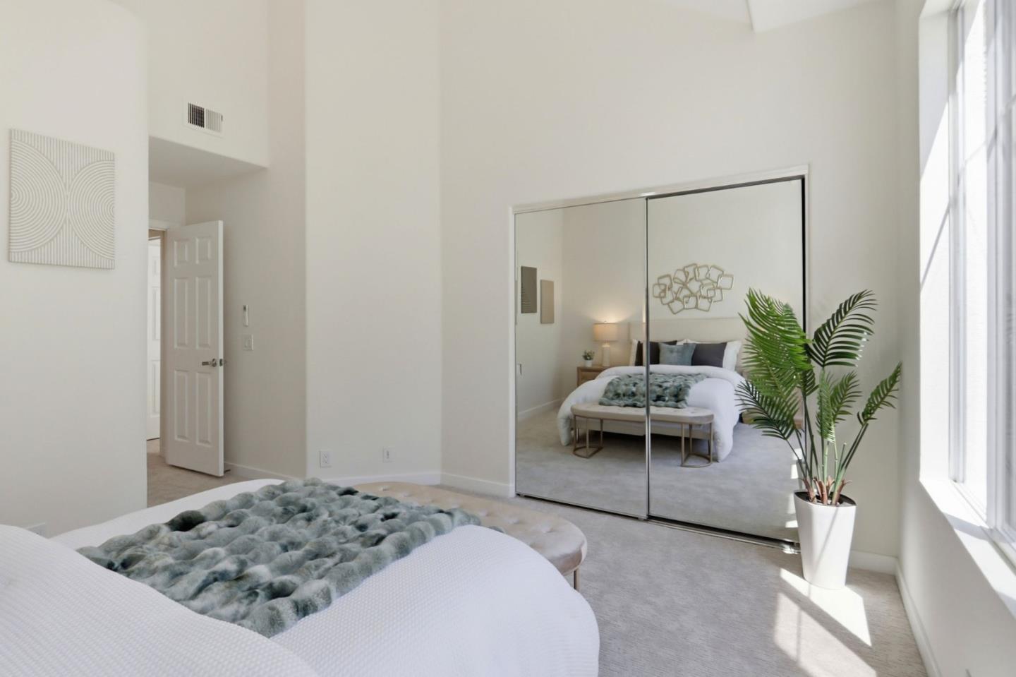 410 Milan DR 220