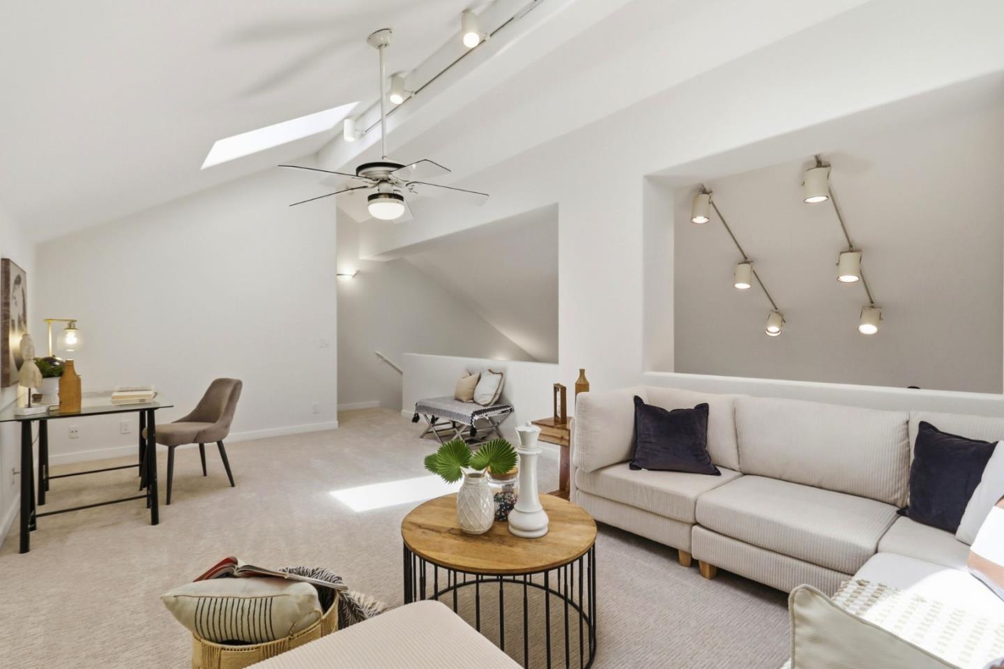 410 Milan DR 220