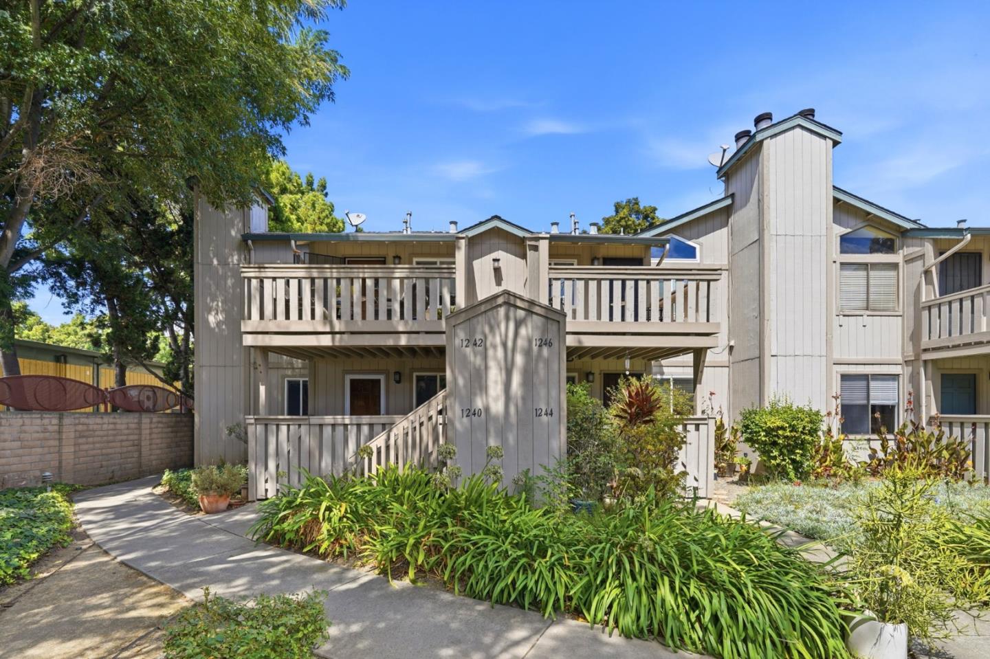 1240 Coyote Creek PL