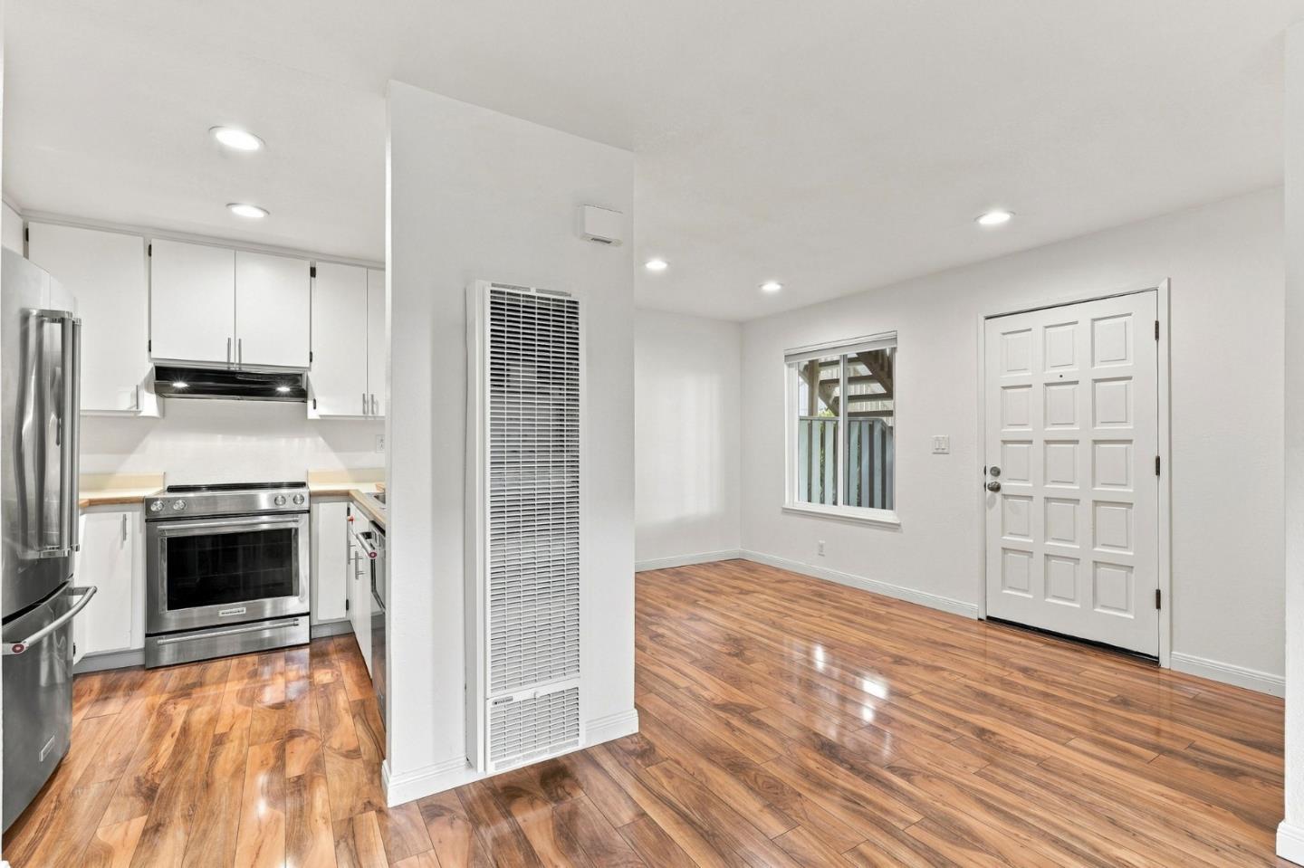 1240 Coyote Creek PL